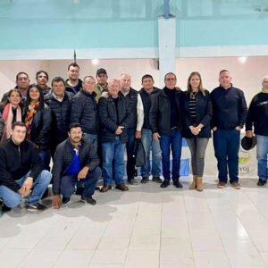 reunion-sector-productivo-pampa-de-los-guanacos