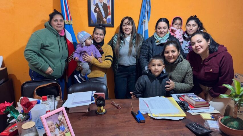 sachayoj ayuda economica escuelita de futbol