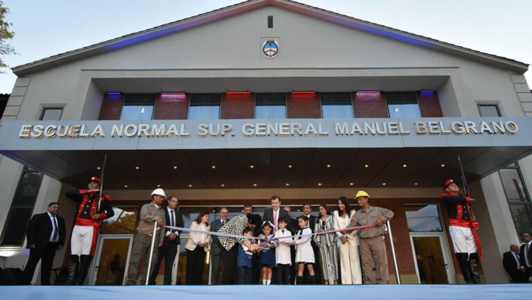 obra-publica-escuela-normal