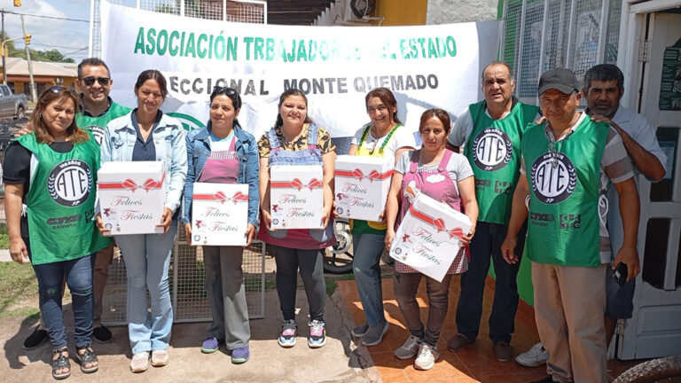 caja-navideña-ate-monte-quemado