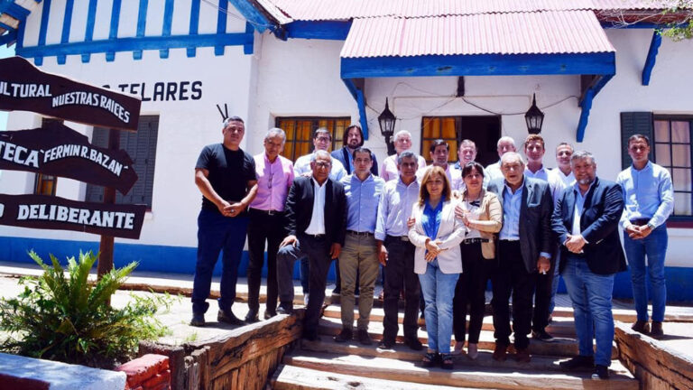 diego-ponti-reunion-intendentes