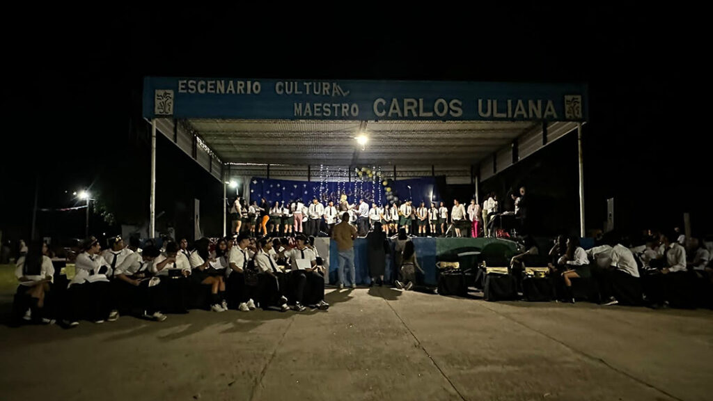 esenario-cultural-carlos-uliana