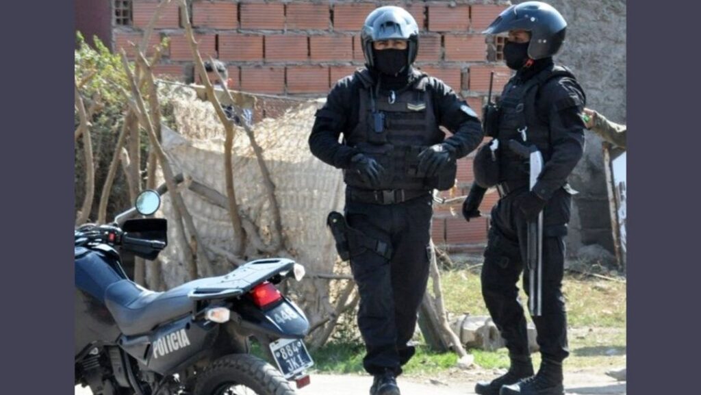 policia operativo procedimiento