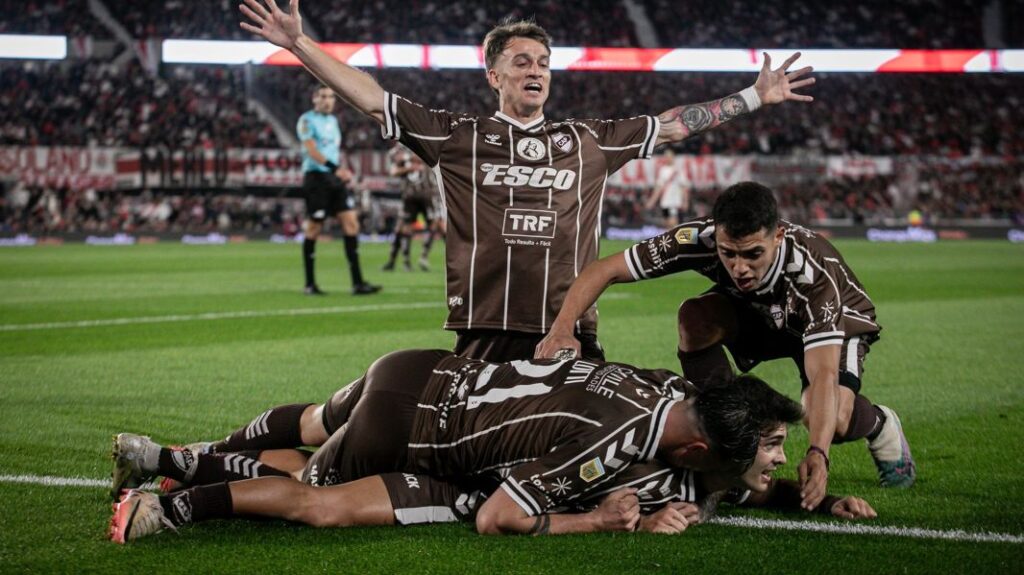 platense gol