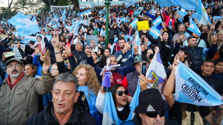 banderazo parque lezama