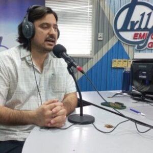 felipe cisneros radio lv11
