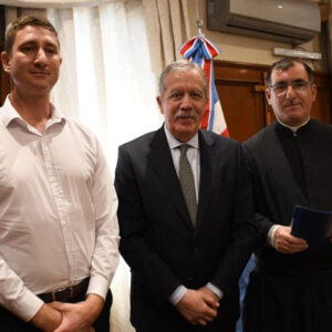 elias-suarez-ponti-cura