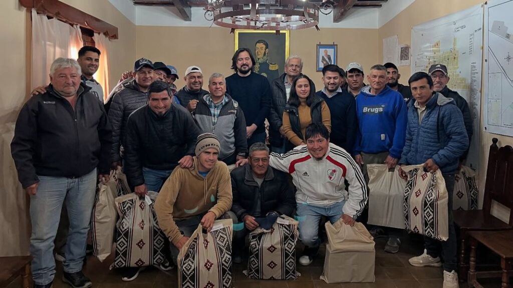 indumentaria monte quemado