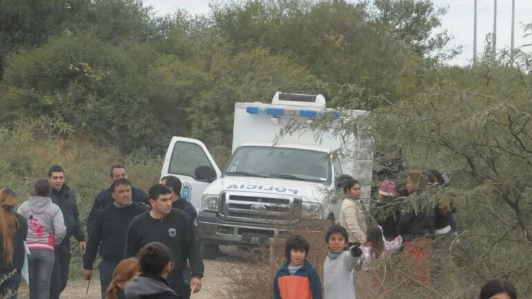 muerto morguera suicidio