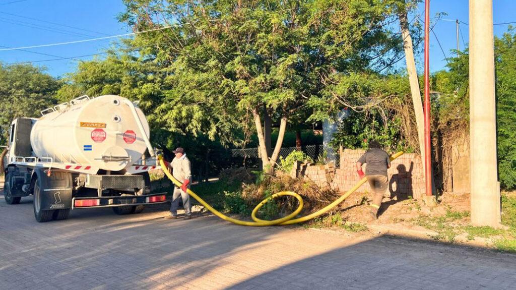 camion-atmosferico-pampa-de-los-guanacos
