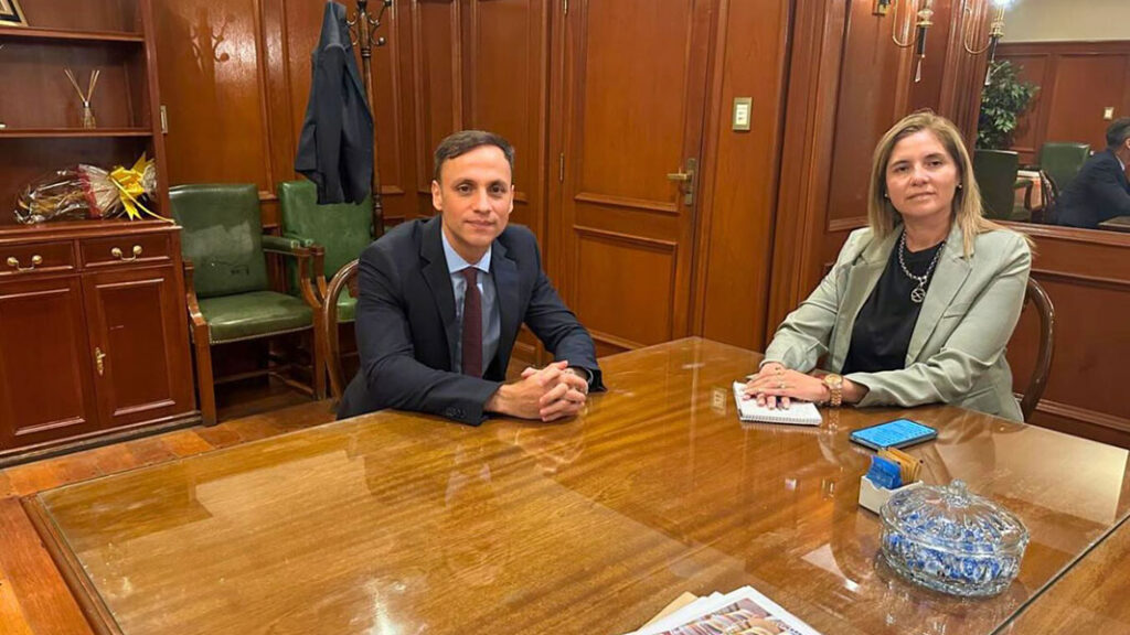 maria-ferreyra-victor-araujo