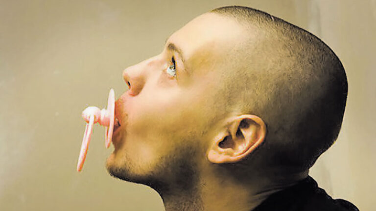 F-38-infantilización-1024x639