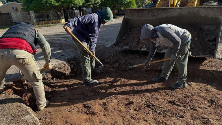 bacheo-trabajo-vial-monte-quemado