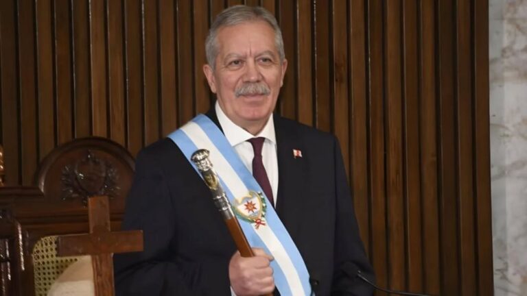 elias suarez mensaje anual