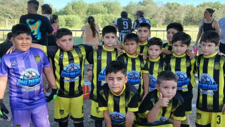 niños-pampa-de-los-guanacos