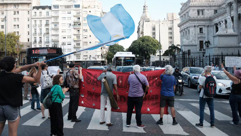 paro-medicos-doctores-reclamos