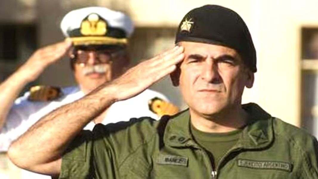 ibanez-casa-militar