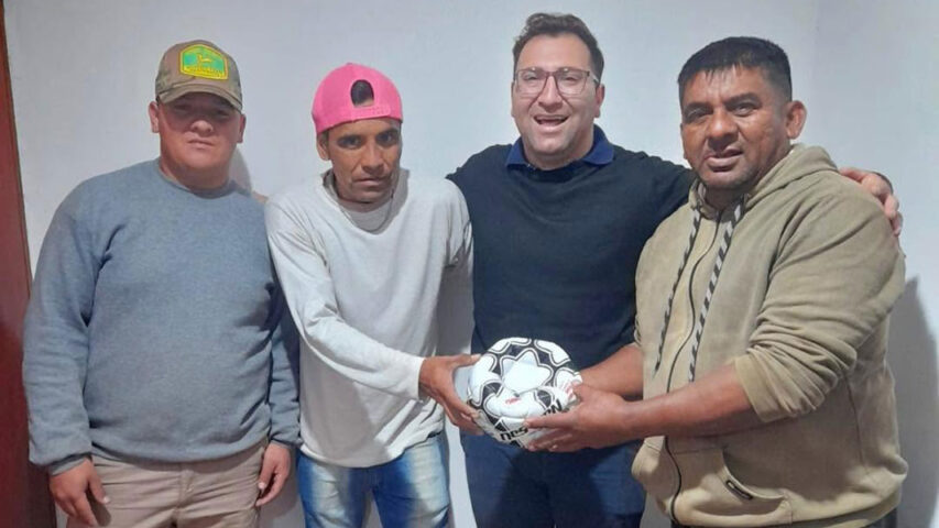 pampa-de-los-guanacos-apoyo-clubes