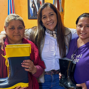 sachayoj-entrega-botas