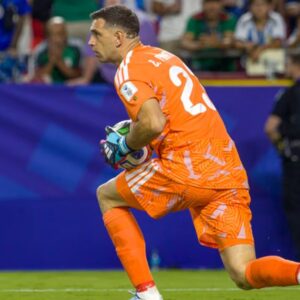 dibu martinez