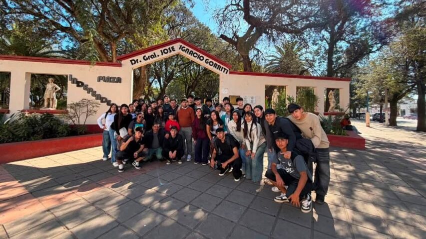 estudiantes rosario de la frontera