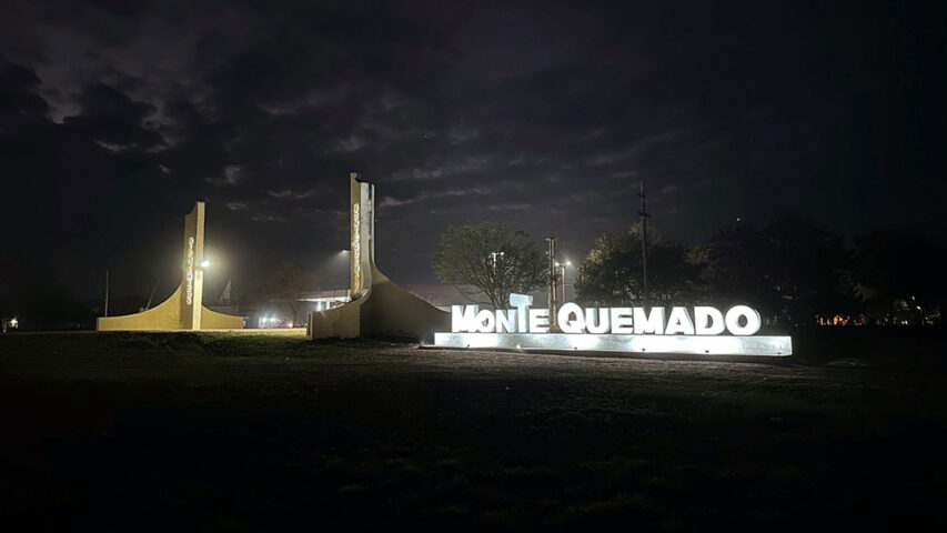 monte-quemado-arco-de-entrada